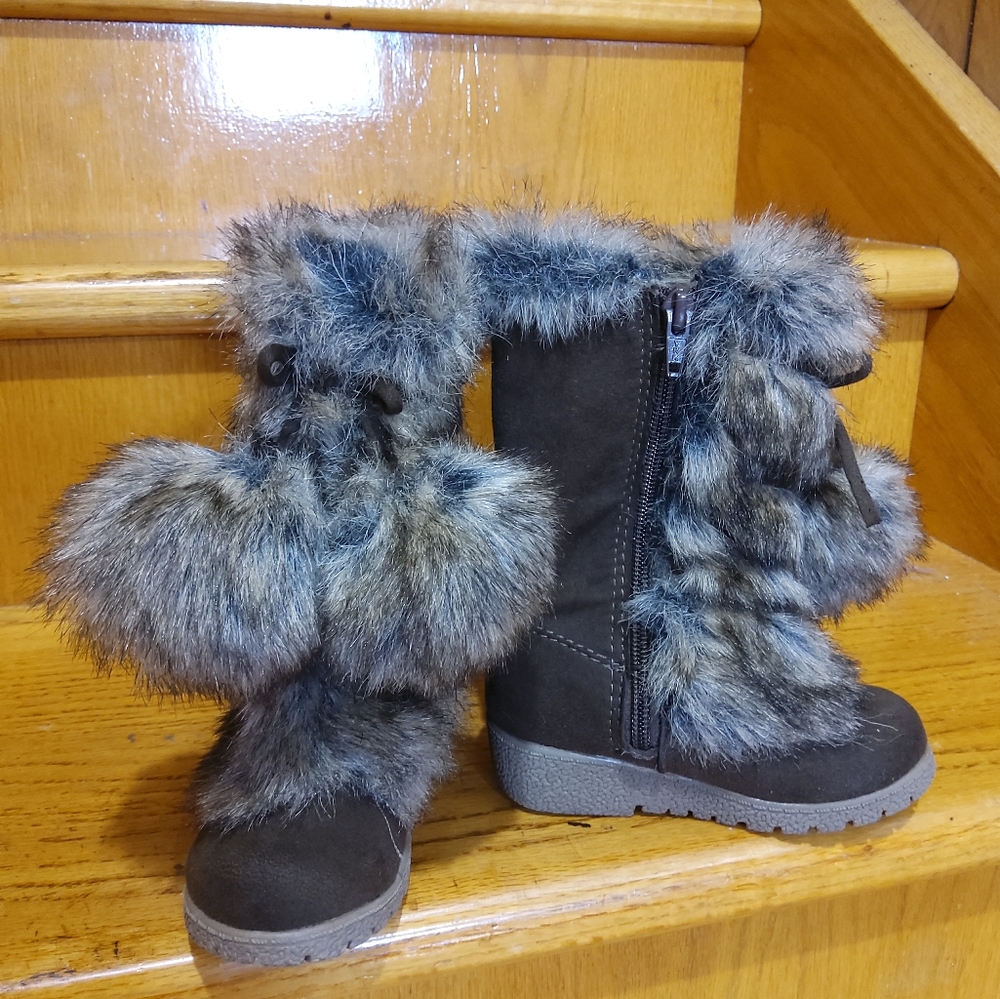 boots - Picture 5 of 6